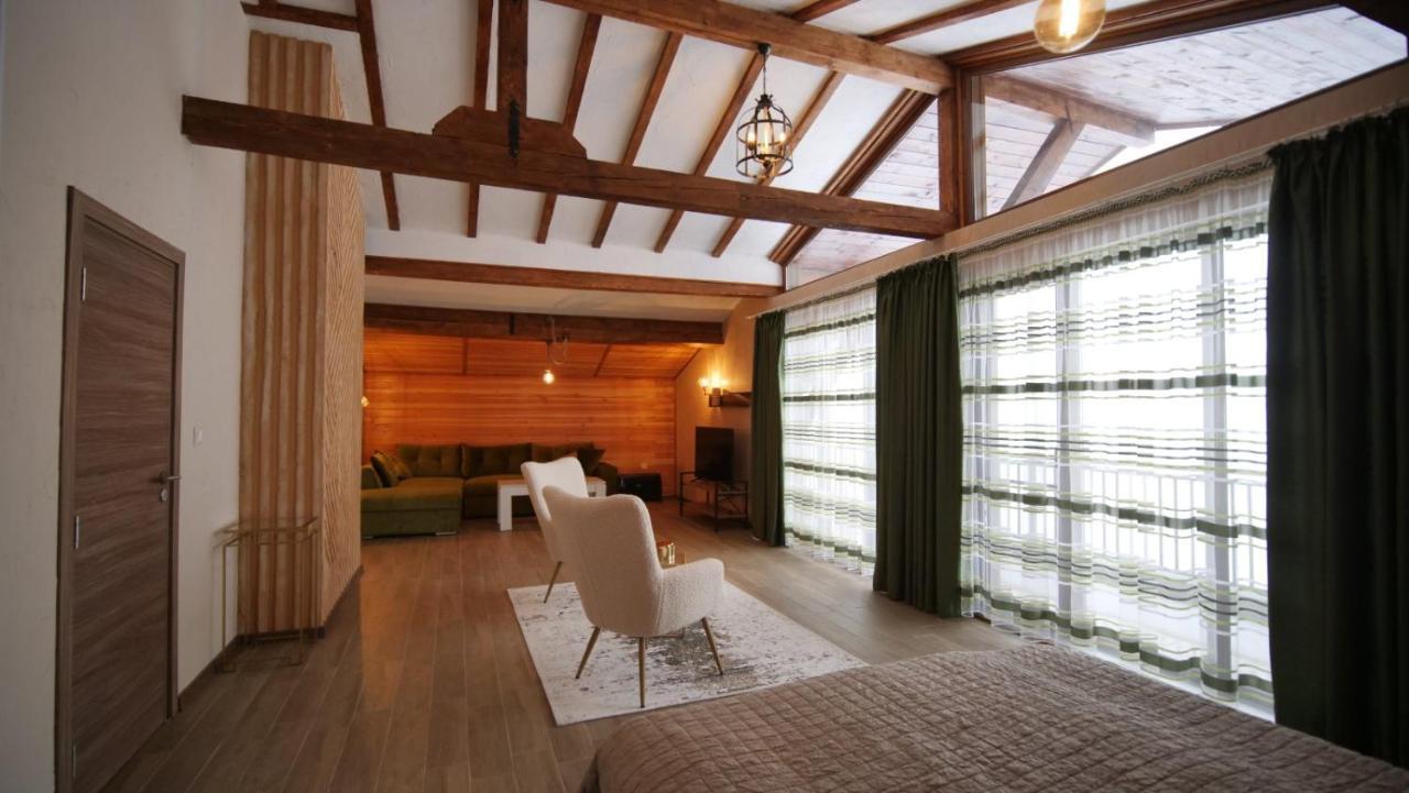 Boutique Villas Murgavets パンポロボ エクステリア 写真