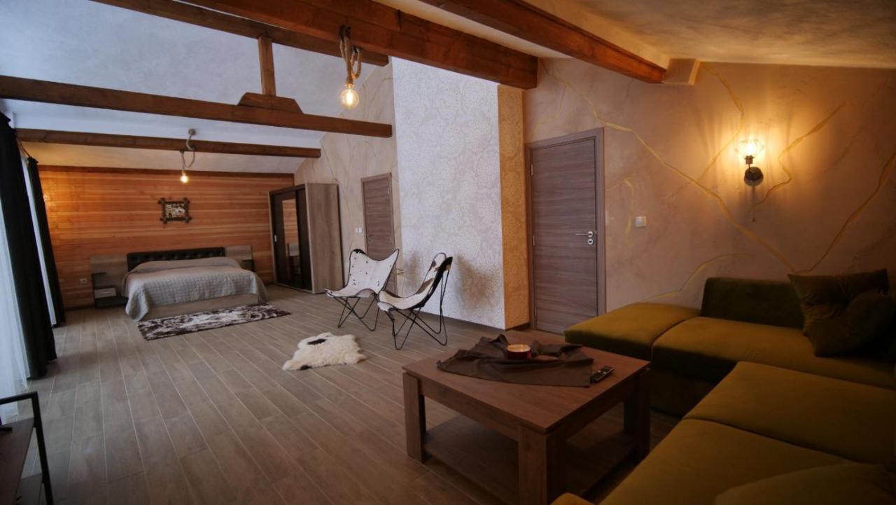 Boutique Villas Murgavets パンポロボ エクステリア 写真