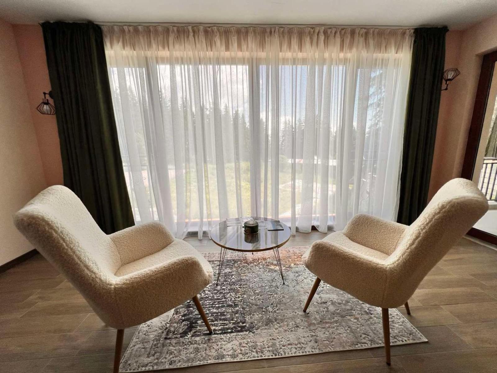 Boutique Villas Murgavets パンポロボ 部屋 写真