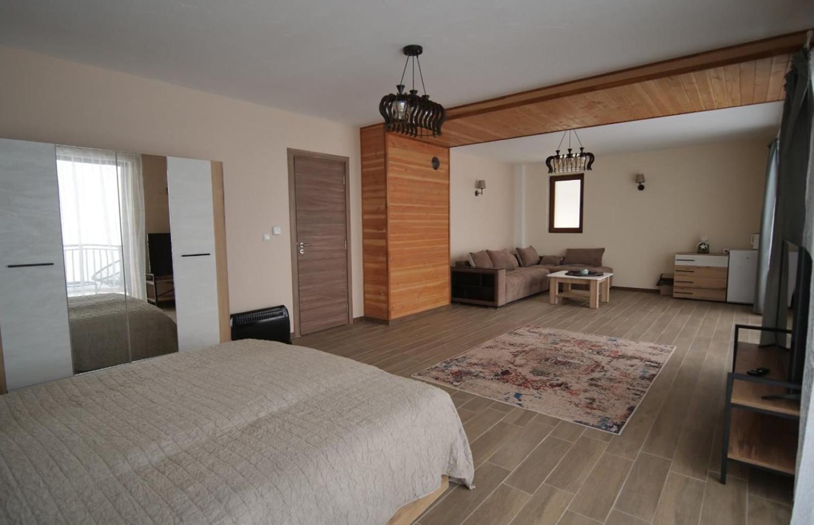 Boutique Villas Murgavets パンポロボ エクステリア 写真